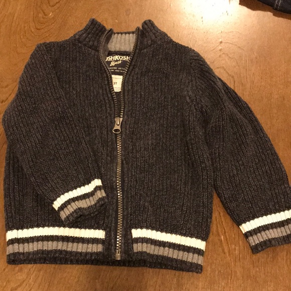 OshKosh B'gosh Other - Oshkosh sweater size 3t boys toddler used blazer